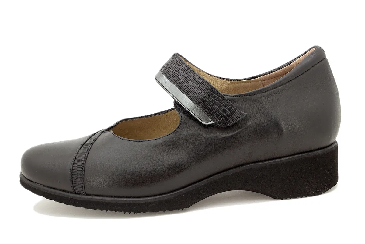 BLACK LEATHER MARYJANE 225953