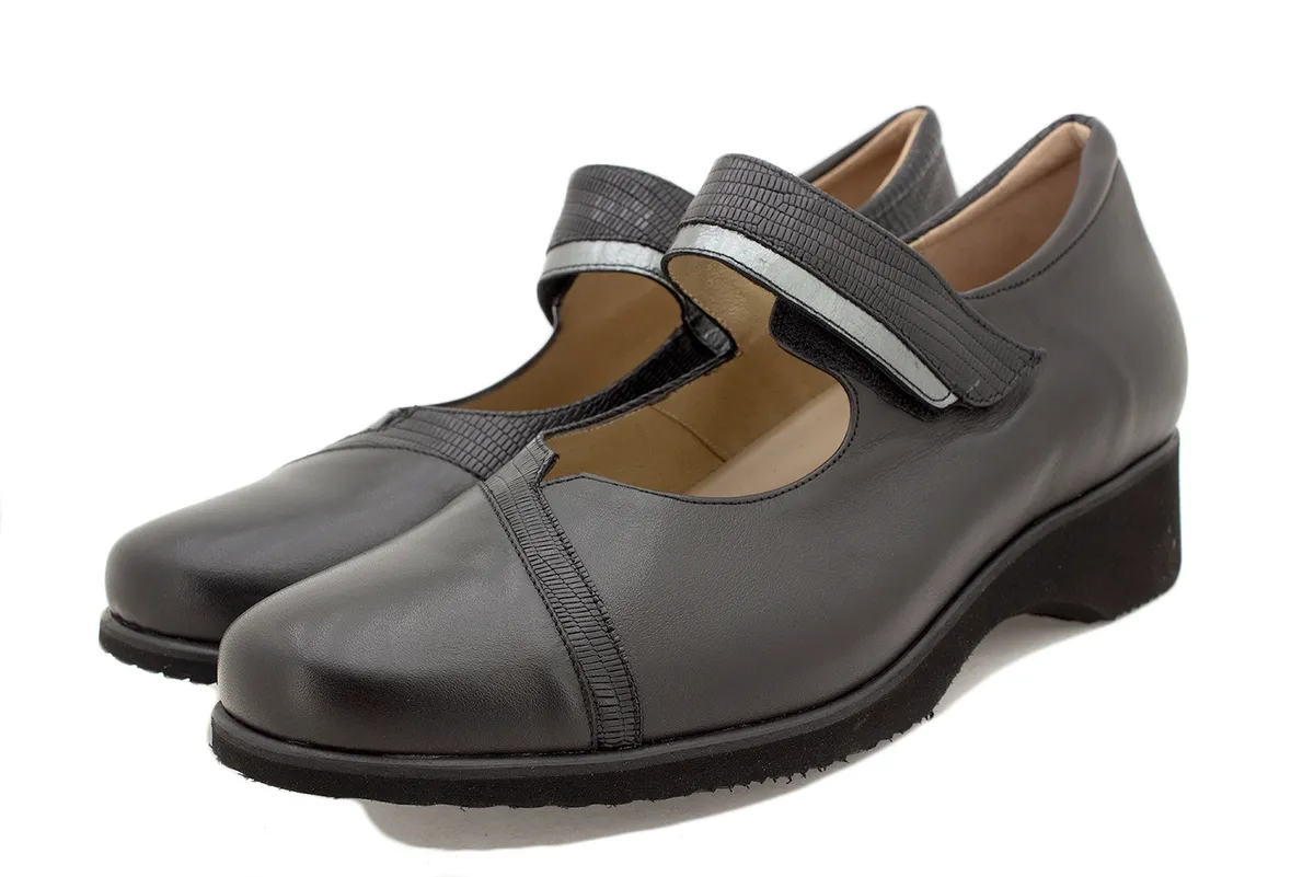 BLACK LEATHER MARYJANE 225953
