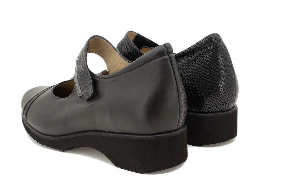 BLACK LEATHER MARYJANE 225953