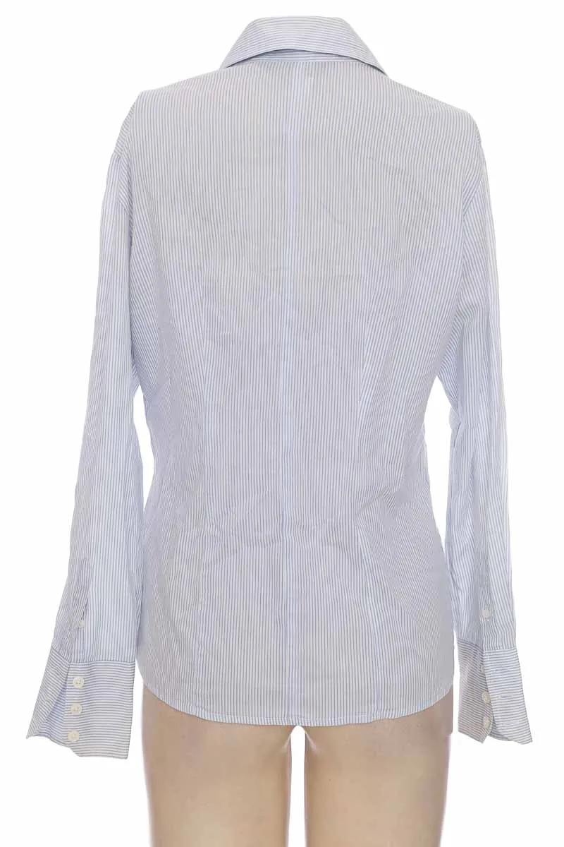 BLUSA COLOR AZUL  ARMI