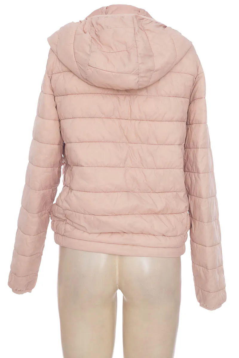 CHAQUETA / ABRIGO COLOR ROSADO  PULL &AMP; BEAR