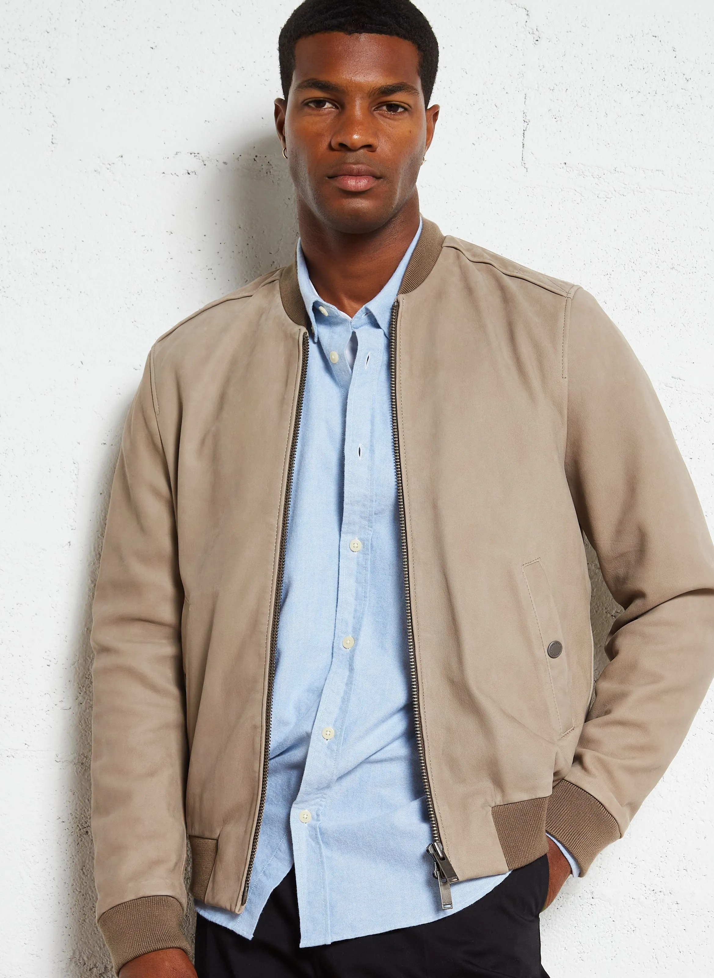 CHEVIGNON TEDDY APOCALYPSE  CHAQUETA TIPO BOMBER DE CUERO ATERCIOPELADO EN BEIGE
