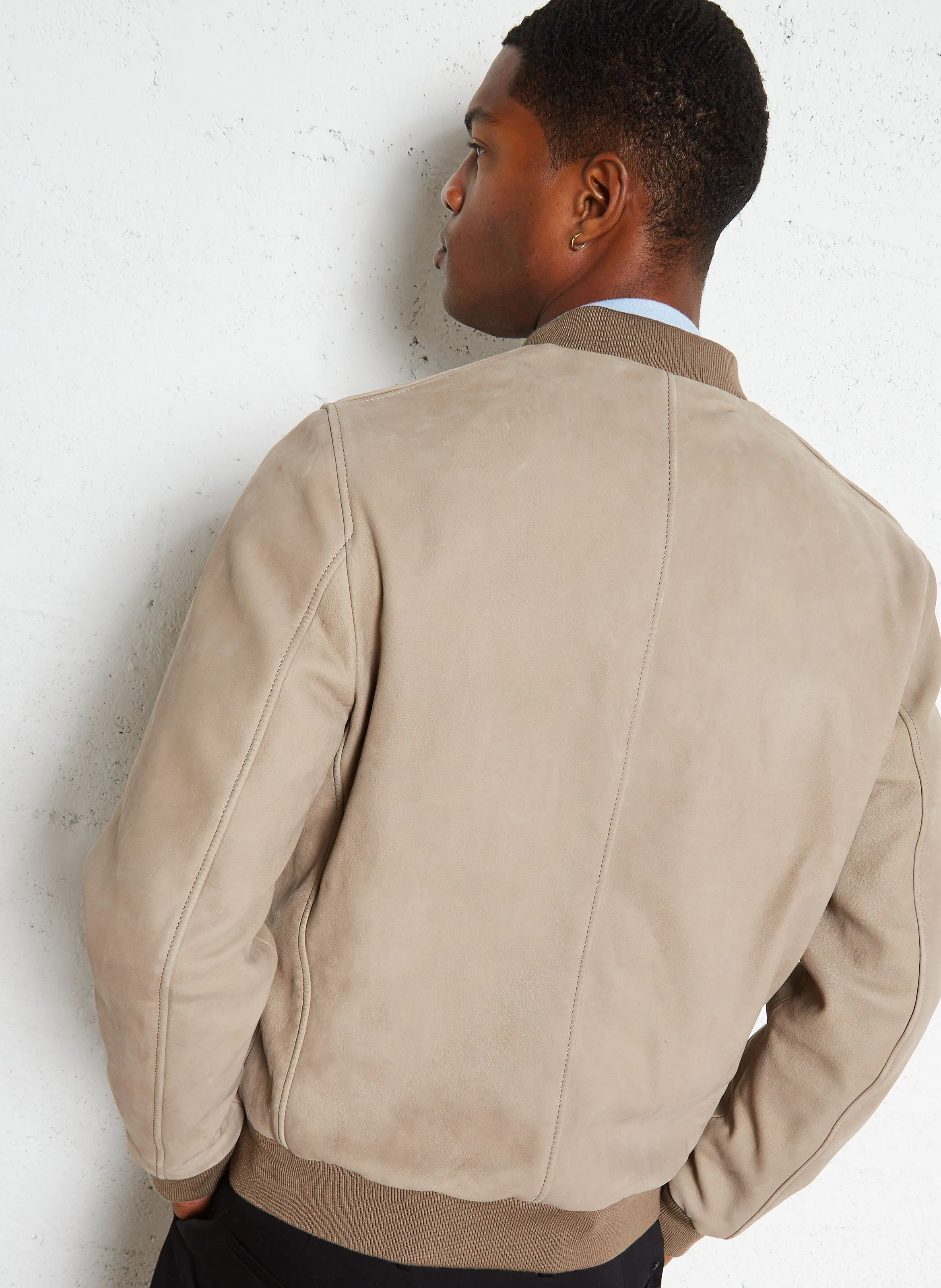 CHEVIGNON TEDDY APOCALYPSE  CHAQUETA TIPO BOMBER DE CUERO ATERCIOPELADO EN BEIGE