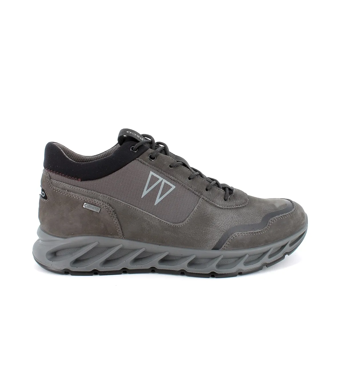 DEPORTIVO DE GORETEX EN COLOR GRIS