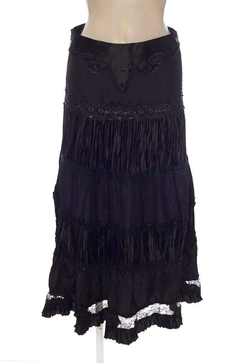 FALDA COLOR NEGRO  BANANA
