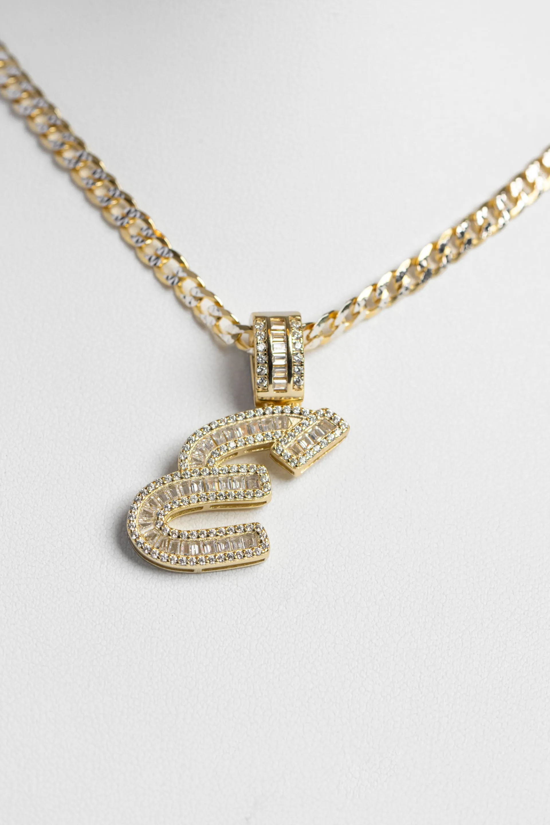 Letra E Diamond