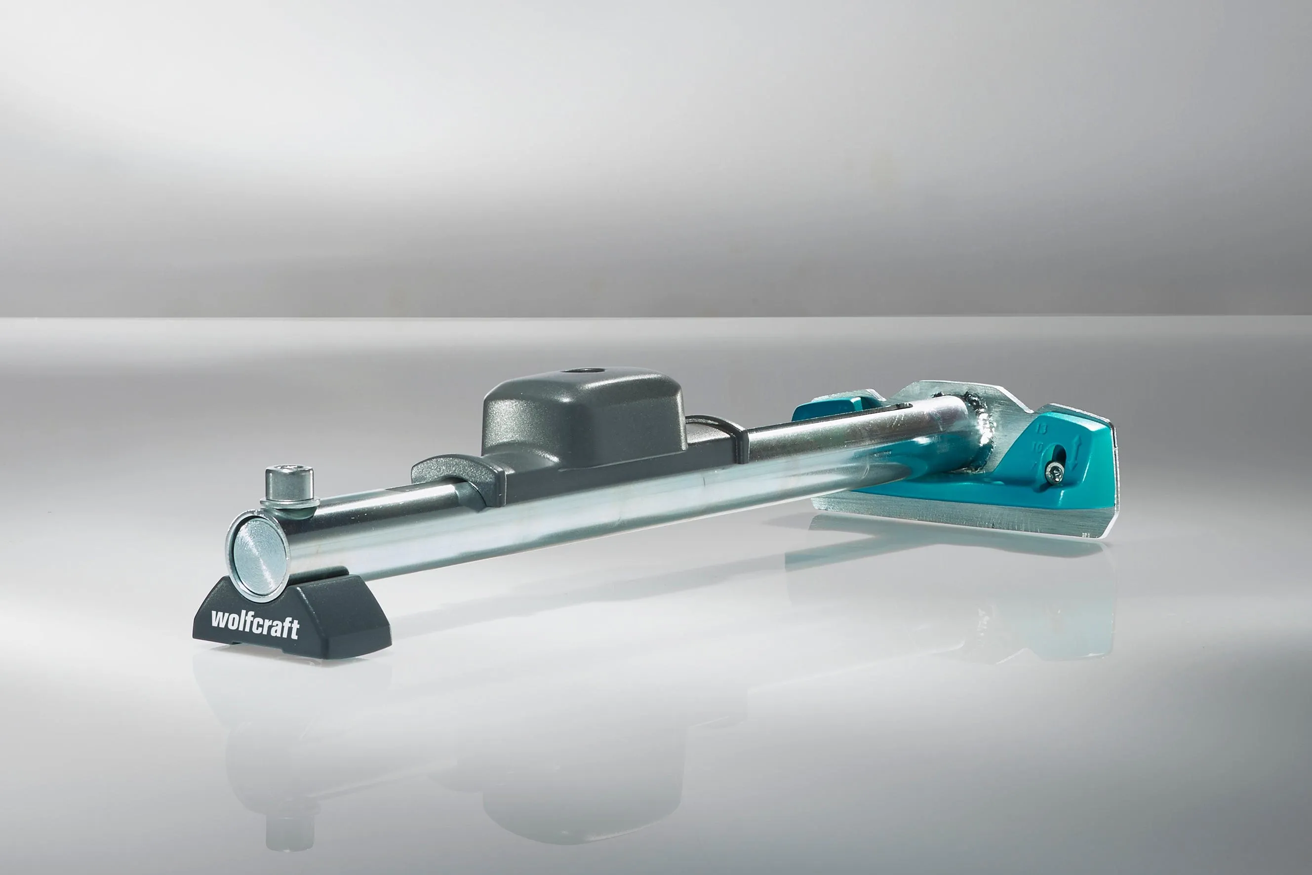 Martillo 3 en 1 para laminado Wolfcraft
