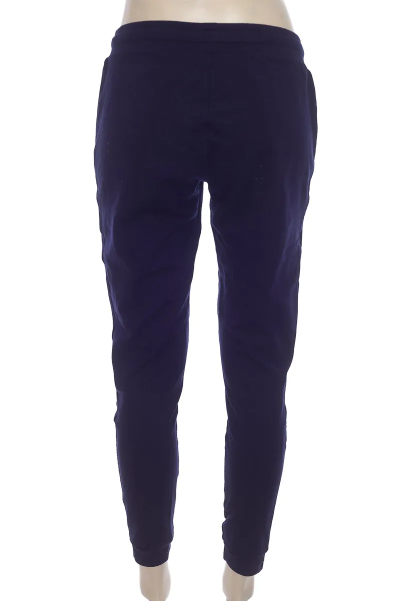 PANTALóN COLOR AZUL  ARENA AZUL