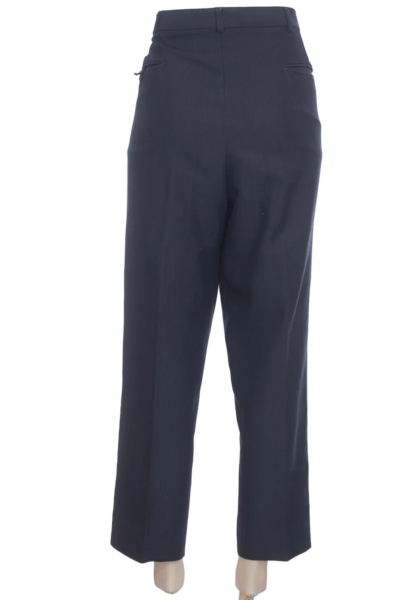 PANTALóN COLOR AZUL  BACHELI