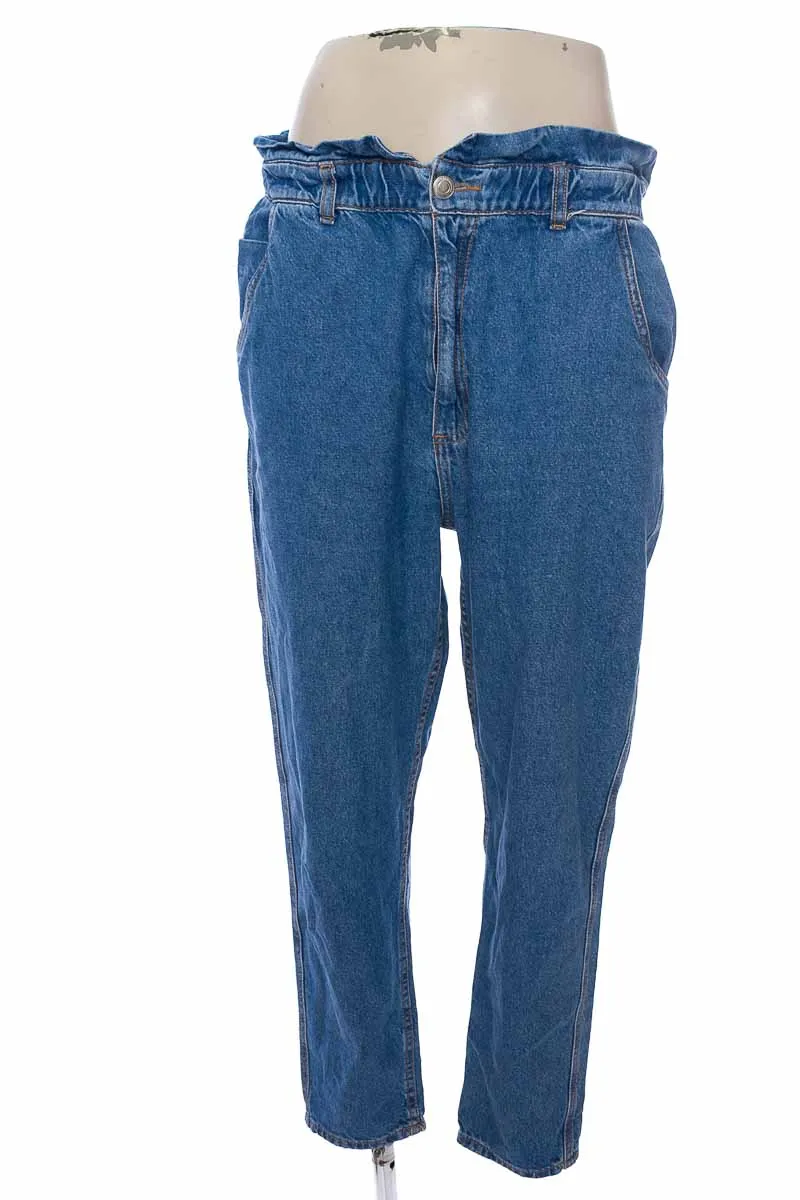 PANTALóN COLOR AZUL  BASEMENT
