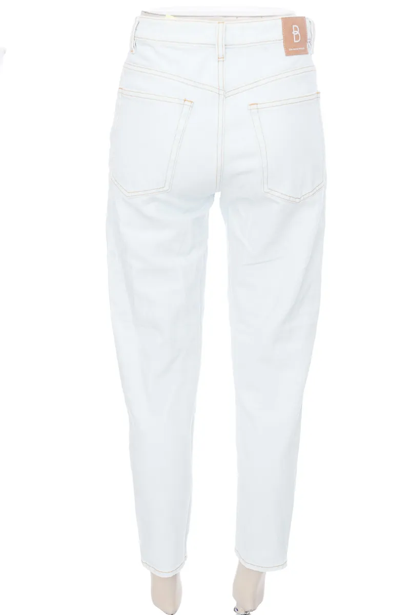 PANTALóN COLOR AZUL  BIONICA