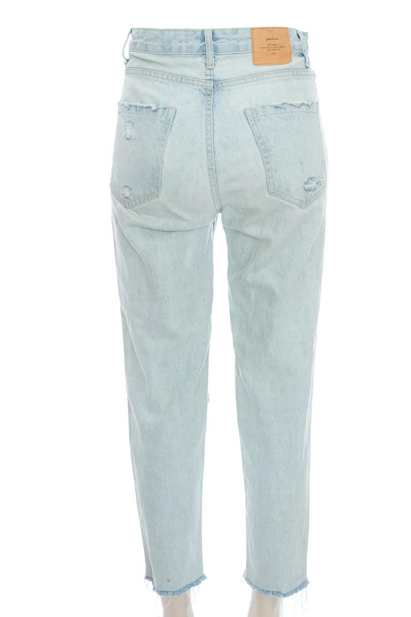 PANTALóN COLOR AZUL  STRADIVARIUS