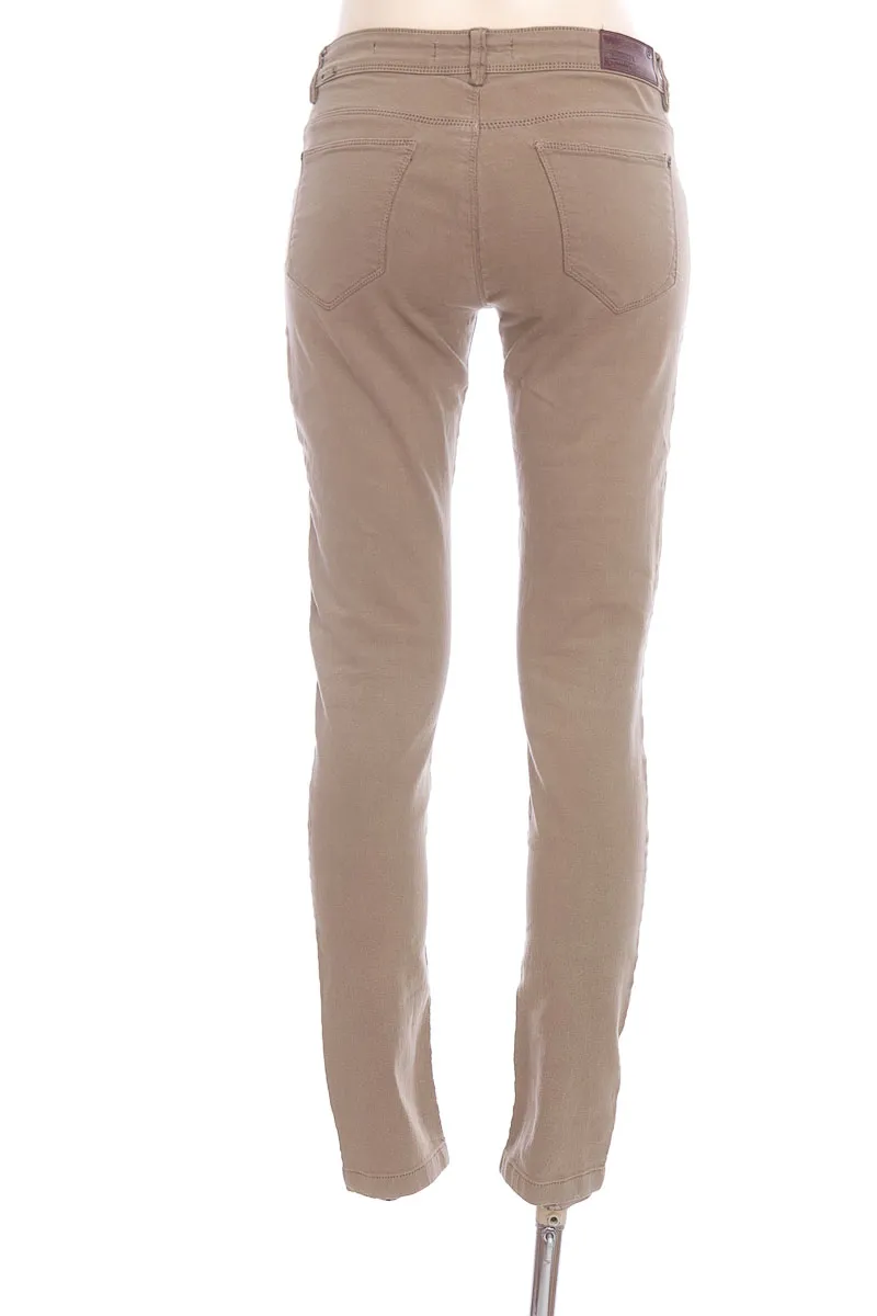 PANTALóN COLOR BEIGE  BERSHKA