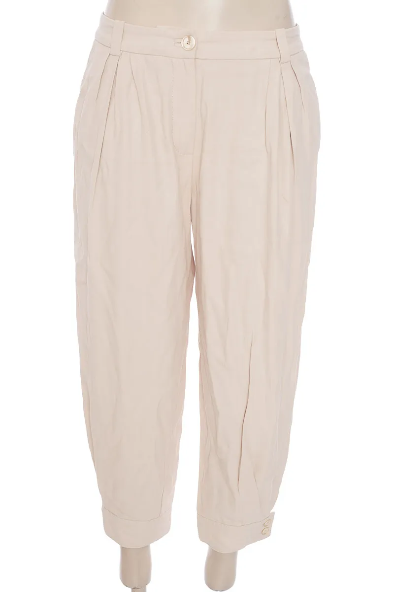 PANTALóN COLOR BEIGE  MASSIMO DUTTI