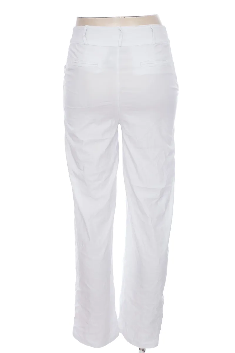 PANTALóN COLOR BLANCO  CLOSEANDO