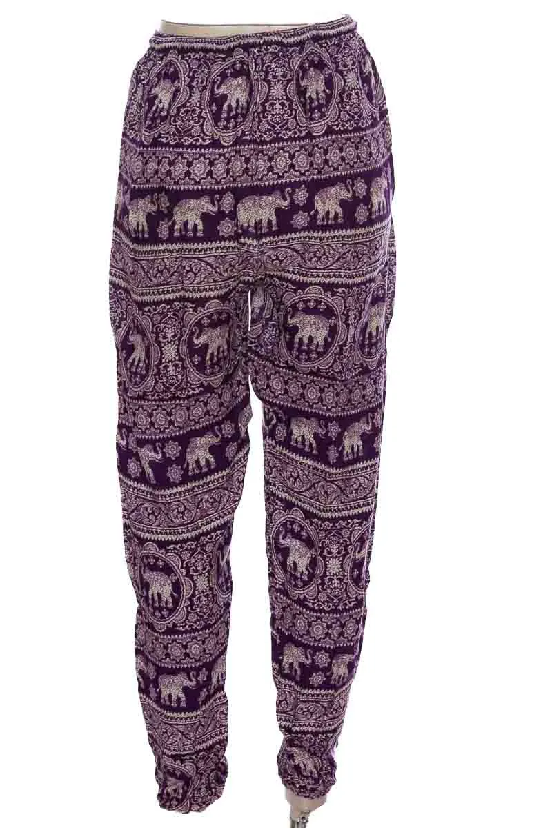 PANTALóN COLOR MORADO  CLOSEANDO