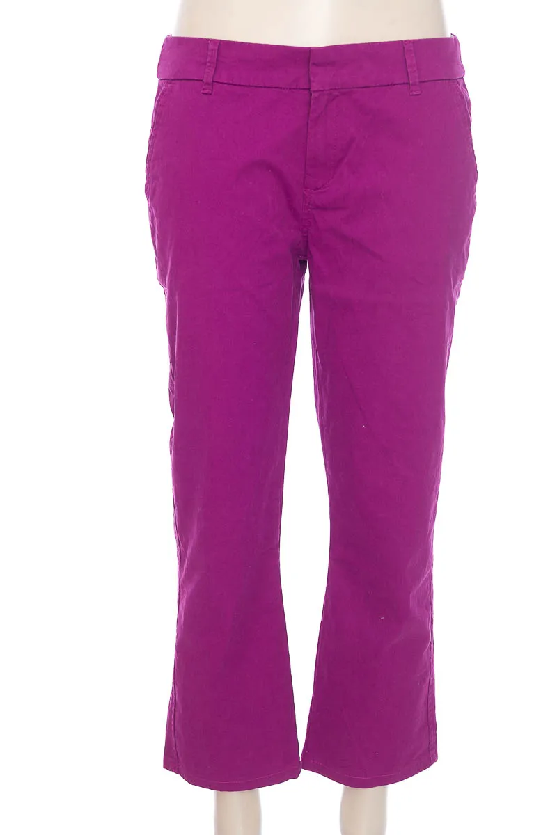 PANTALóN COLOR MORADO  GEF