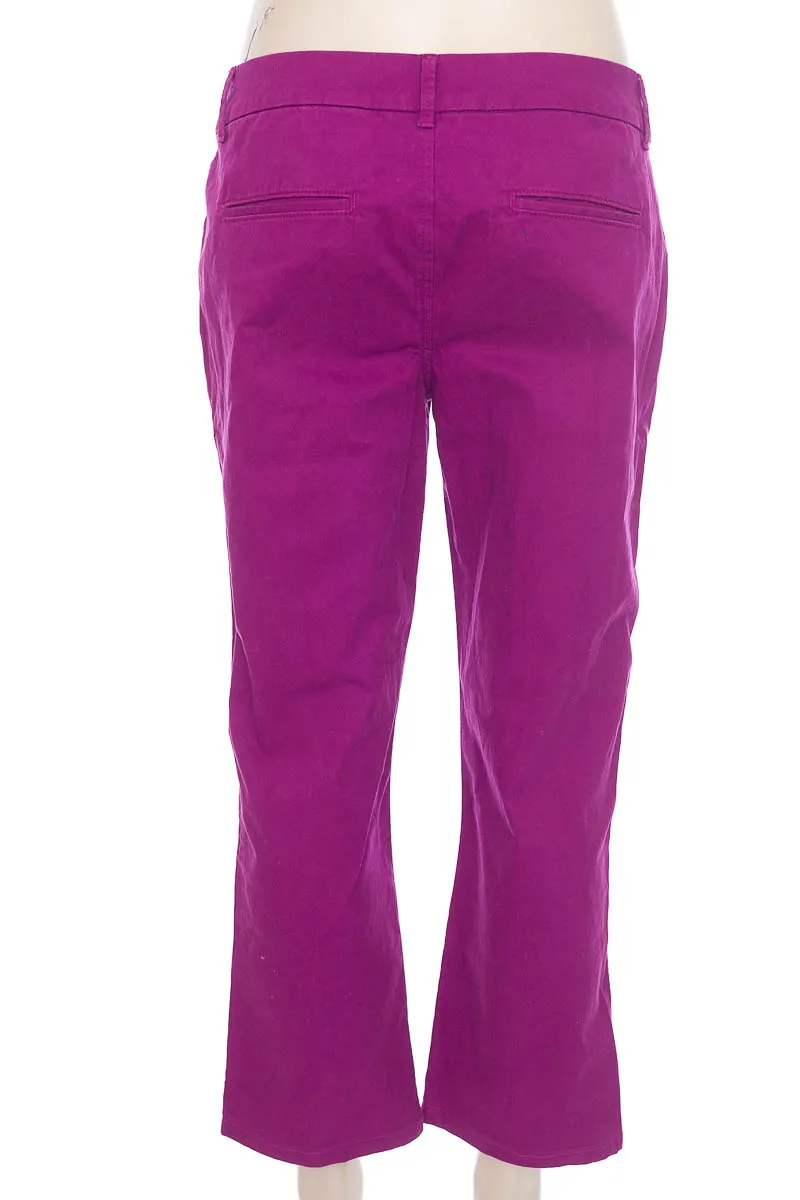 PANTALóN COLOR MORADO  GEF
