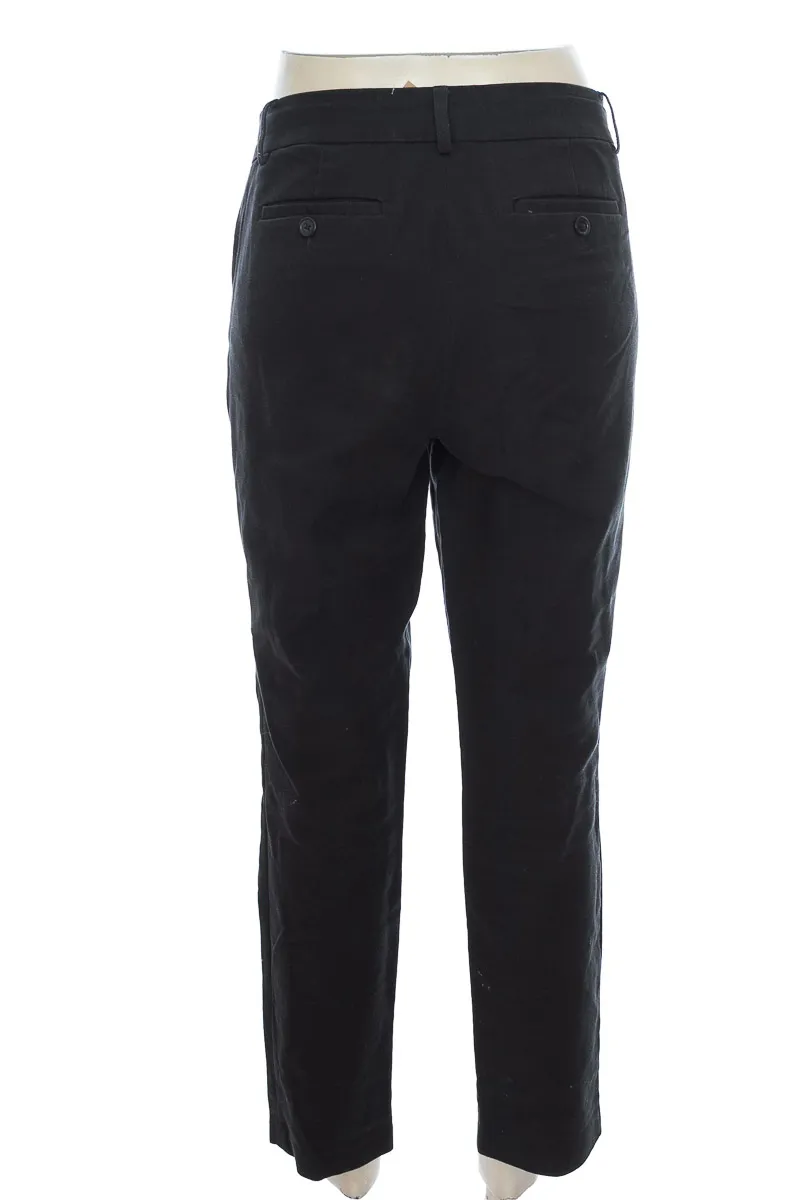 PANTALóN COLOR NEGRO  DALIA