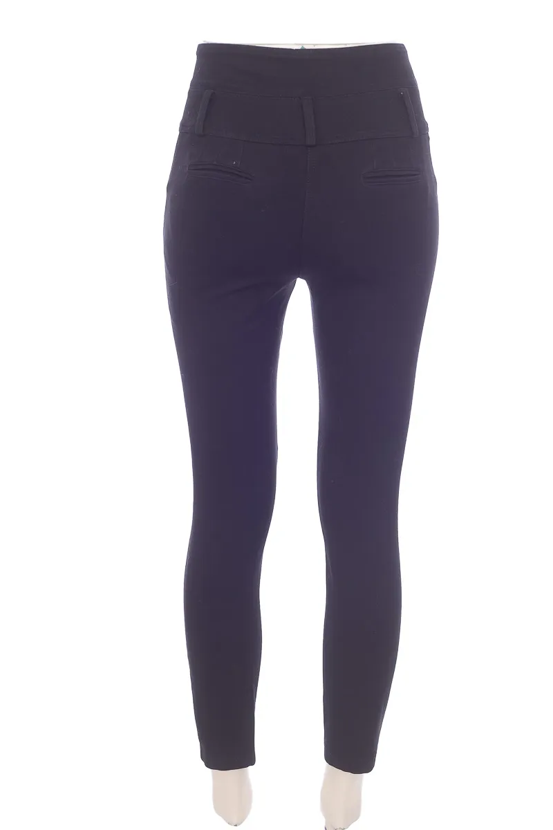PANTALóN COLOR NEGRO  EVEREST