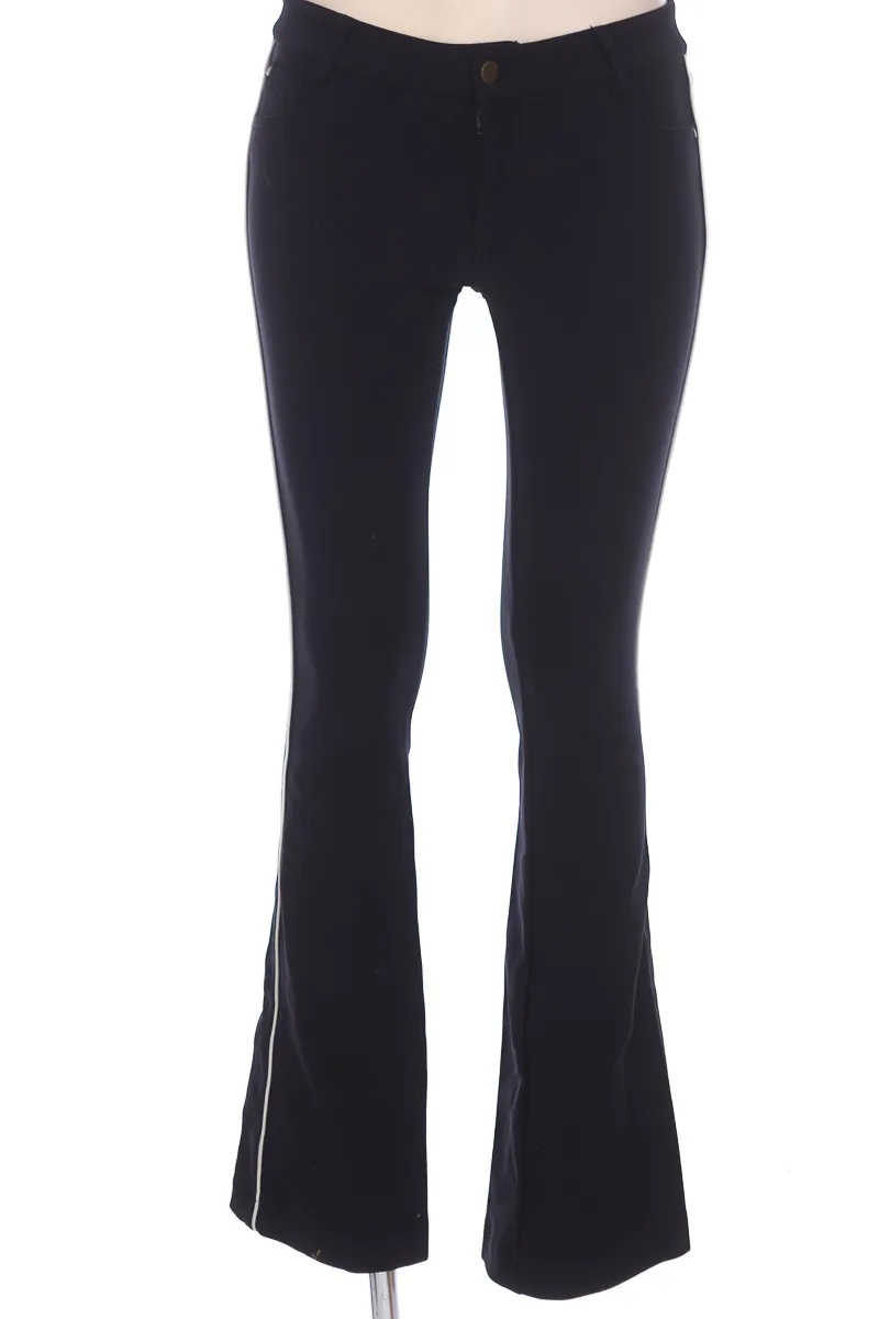 PANTALóN COLOR NEGRO  MORINA