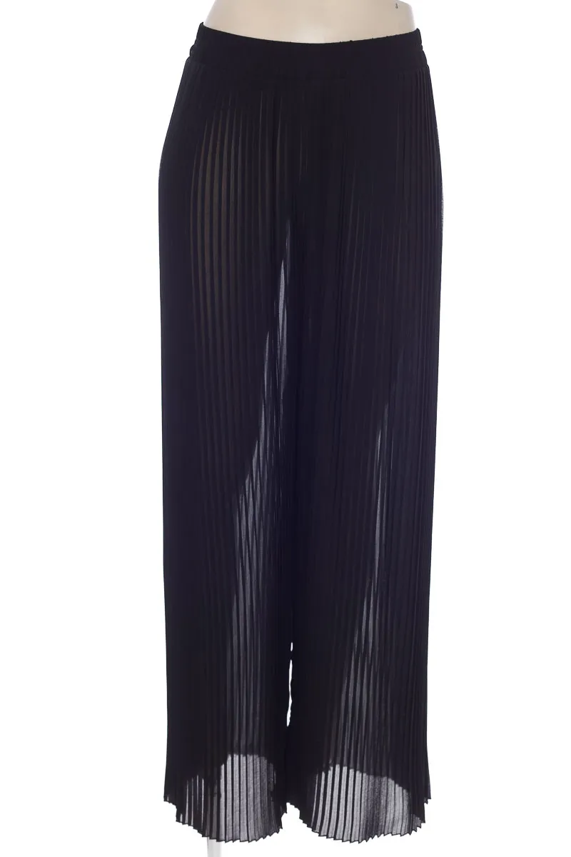 PANTALóN COLOR NEGRO  ZARA