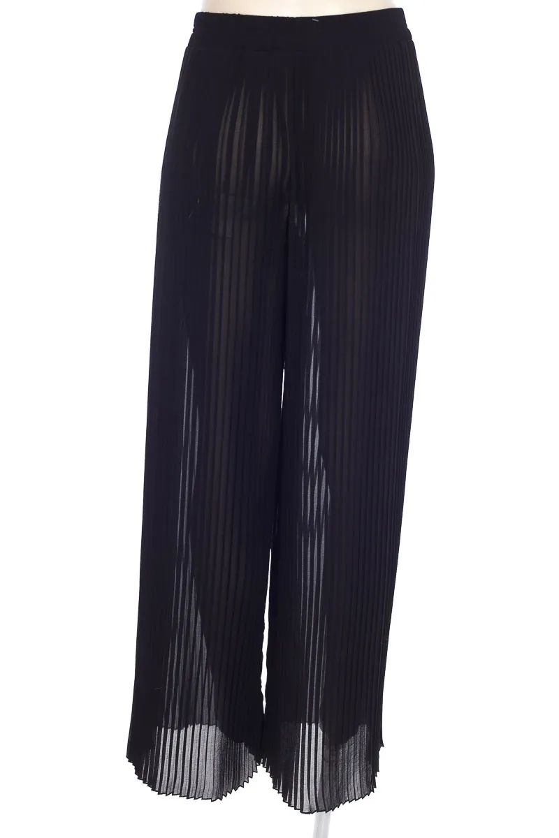 PANTALóN COLOR NEGRO  ZARA