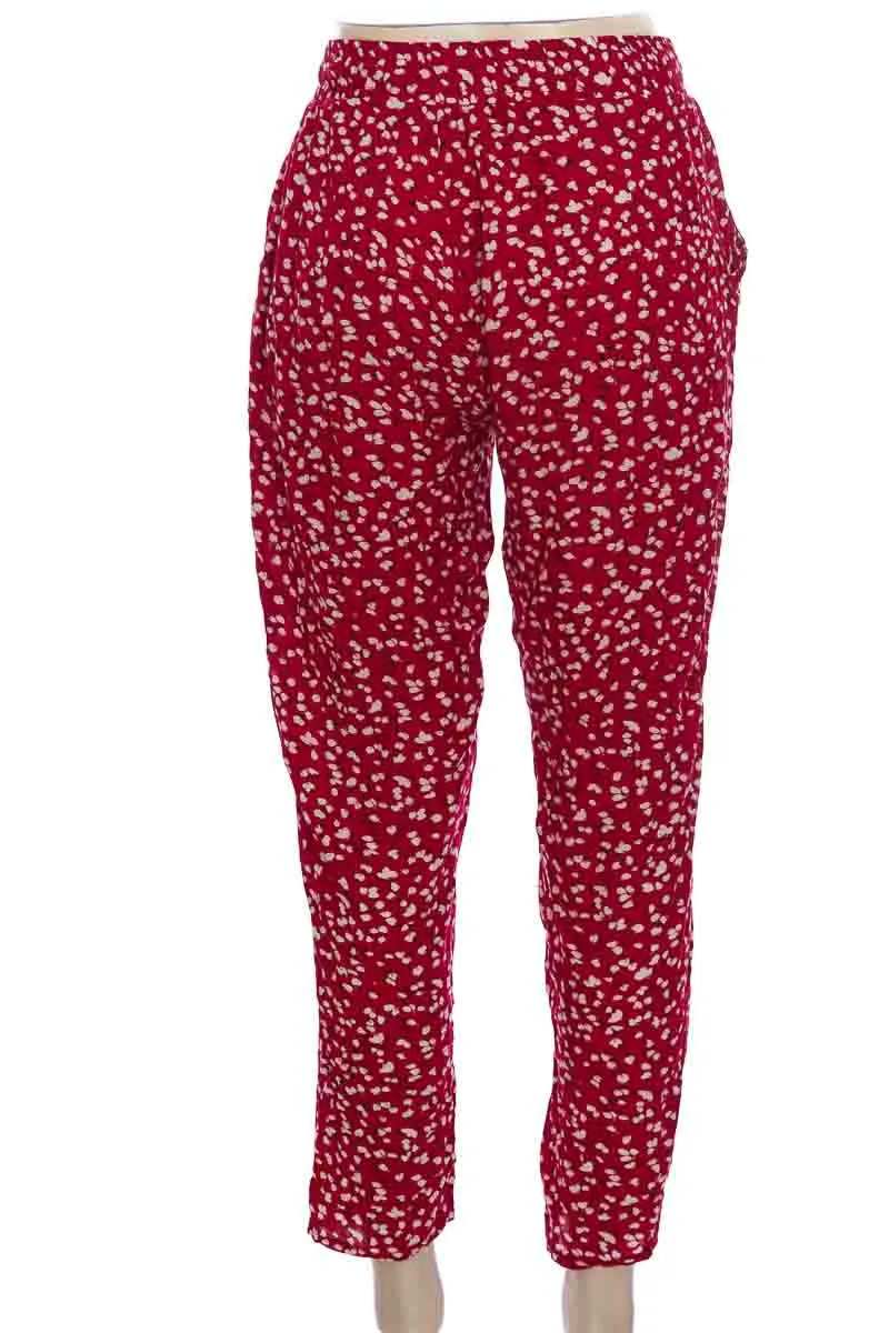 PANTALóN COLOR ROJO  CLOSEANDO
