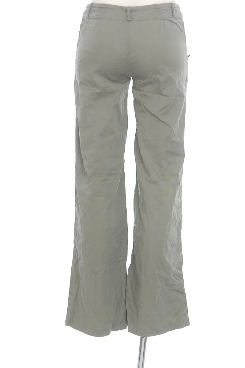 PANTALóN COLOR VERDE  DAKE