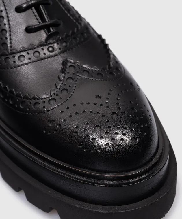 Santoni Black leather brogues with perforations