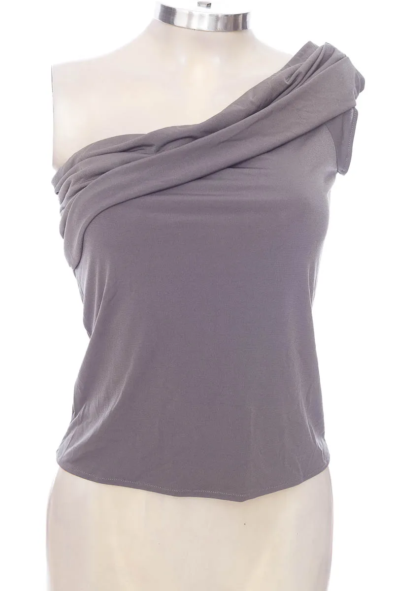 TOP / CAMISETA COLOR GRIS  VENENO  EN LA PIEL