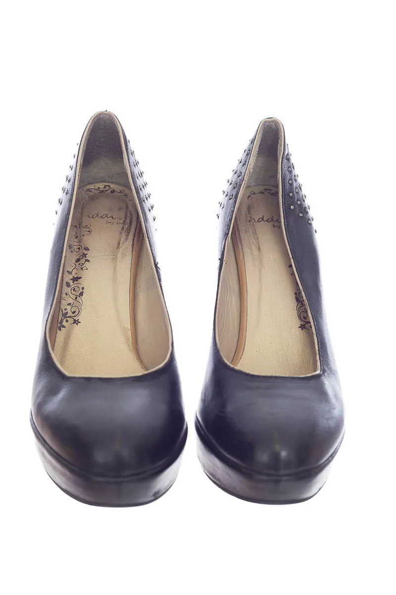 ZAPATOS COLOR NEGRO  BOSI