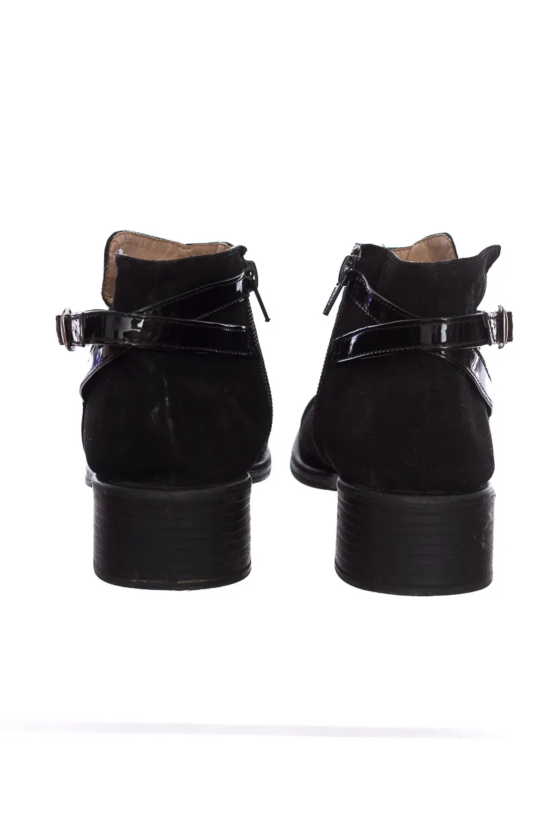 ZAPATOS COLOR NEGRO  BURELLI