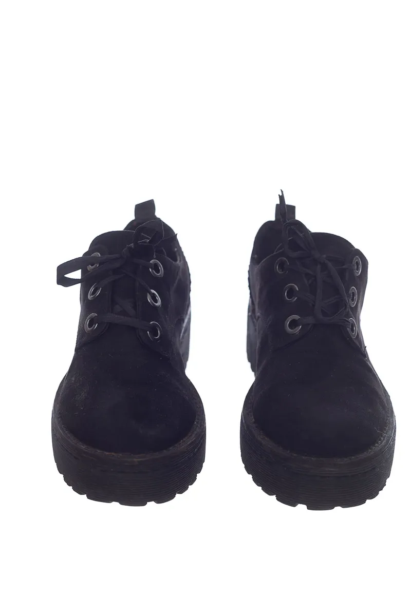 ZAPATOS COLOR NEGRO  STRADIVARIUS
